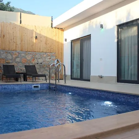 Villa Vera 2 *